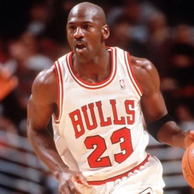 Profile Picture of Robert J Connors (@rconn9244) on Twitter