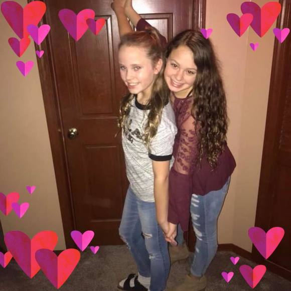 Profile Picture of Shannon Downar (@shannondownar) on Poshmark