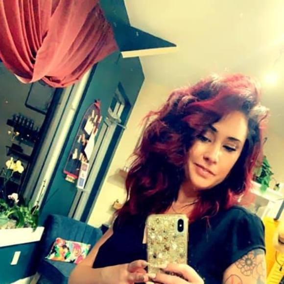 Jamie Raschella - Poshmark Profile Picture of Jamie Raschella (@jamieraschella) on Poshmark