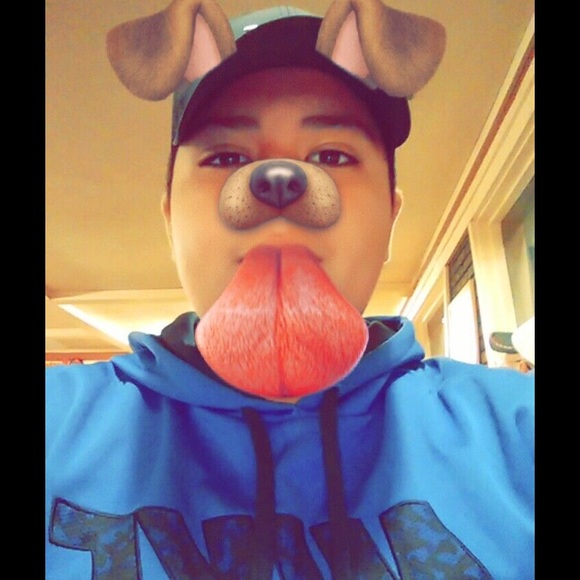 Profile Picture of Alex Mosqueda (@fatslime) on Poshmark