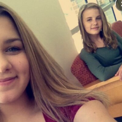 Profile Picture of Claire Connors (@thecbear200) on Twitter