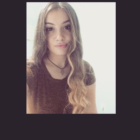 Danielle Stropoli - Poshmark Profile Picture of Danielle Stropoli (@danistropoli) on Poshmark