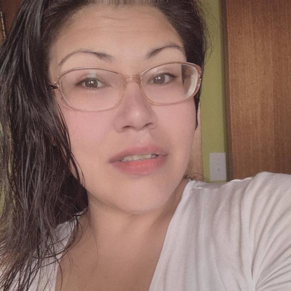 Profile Picture of Davida Whitford (@foxy_nechi_69) on Poshmark