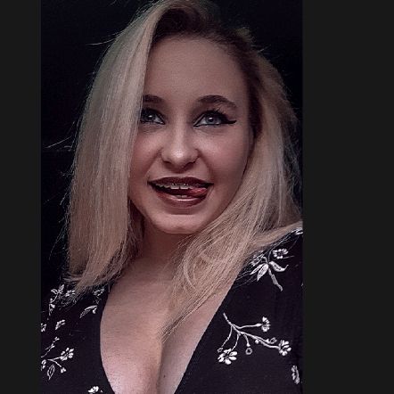 Mini✨ - Tiktok Profile Picture of Mini✨ (@paulinarodziewicz) on Tiktok