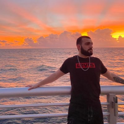 Profile Picture of Alex Valdes (@valdes_alex_) on Twitter