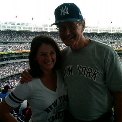 Profile Picture of Morgan Appel (@MomoAppel) on Twitter