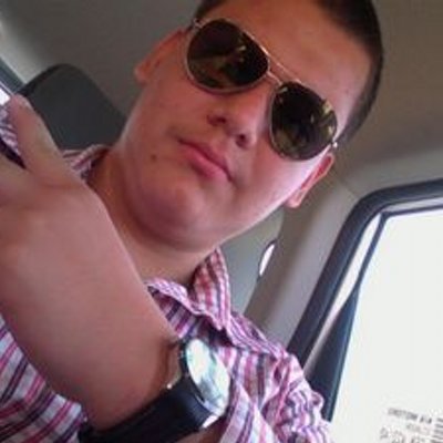 Profile Picture of Aaron Carrion (@AaRoNcArRioN97) on Twitter