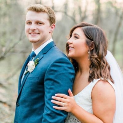 Profile Picture of Laura Kate Watkins (@laurakwat) on Twitter