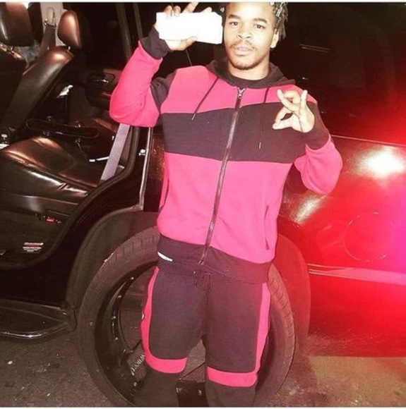 Profile Picture of Bink Bink (@b_bink) on Poshmark