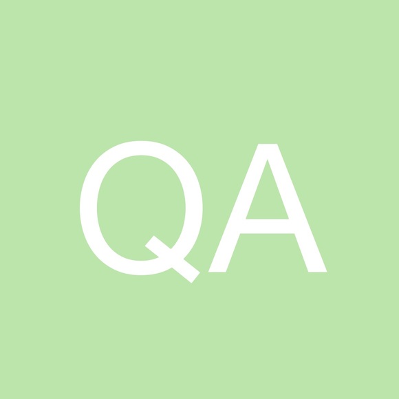 Profile Picture of Qapaoal Apalaku (@apsoslska27) on Poshmark