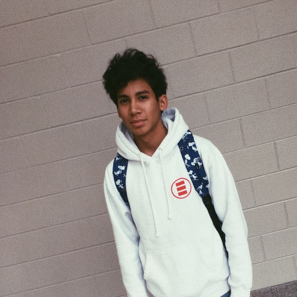 Profile Picture of Jason Rubio (@jsn02) on Poshmark
