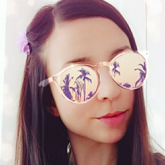 Profile Picture of Amy Canter (@amymcanter1) on Poshmark