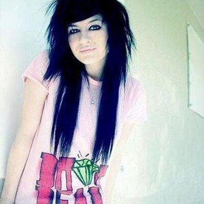 Profile Picture of Crystal Aspen (@CrystalAspen) on Twitter