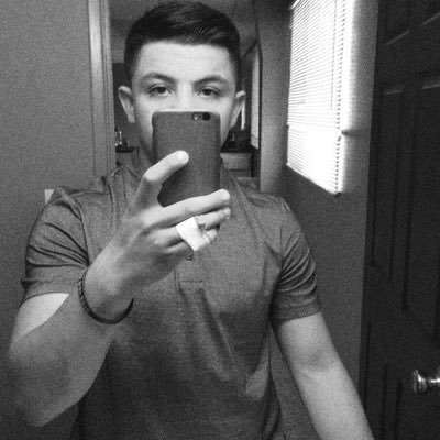 Profile Picture of Steven Parra (@stevenparra03) on Twitter