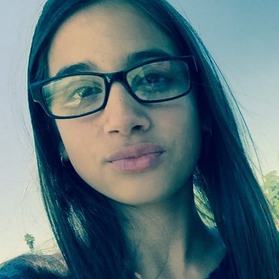 Profile Picture of Gladis Lopez (@gladislopez3811) on Twitter