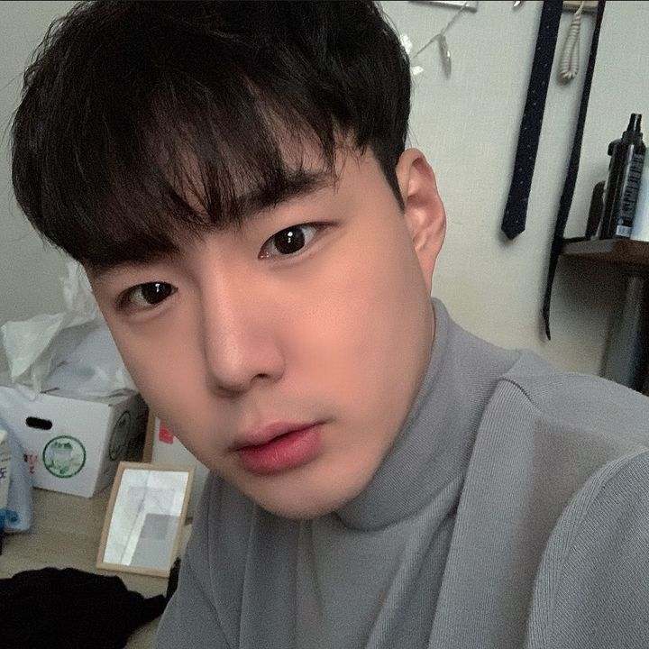 Profile Picture of 최준규 (@junq_) on Tiktok