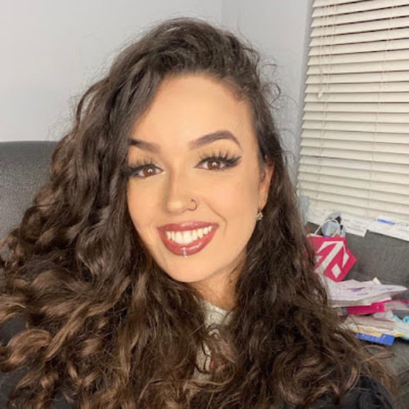 Profile Picture of Adi Gabai (@agabai) on Poshmark