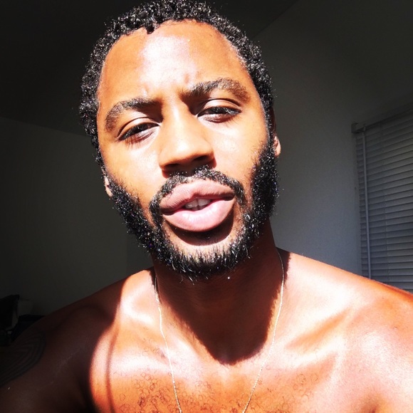 Profile Picture of Joshua Mcmiller (@josmcmi) on Poshmark