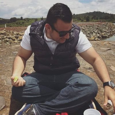 Profile Picture of Dr. Fernando Zepeda (@ZeePii) on Twitter