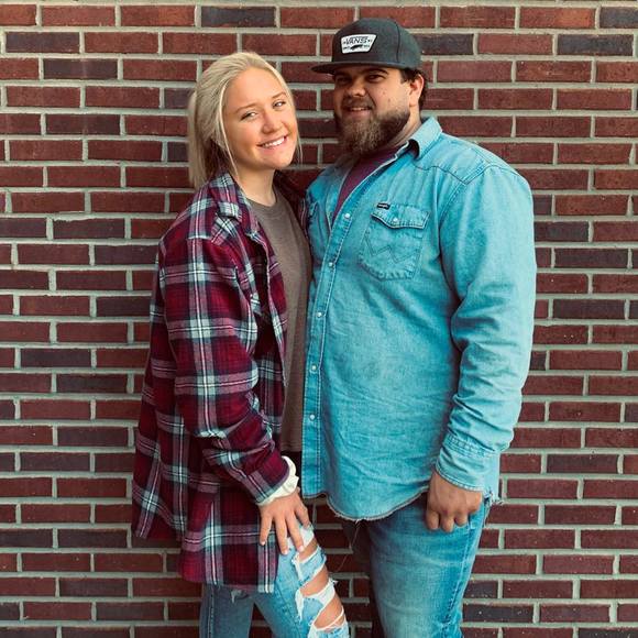 Profile Picture of Johnathon Cox (@john_cox57) on Poshmark