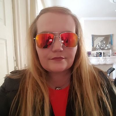 Profile Picture of Ashley Harwood (@ashjh1982) on Twitter