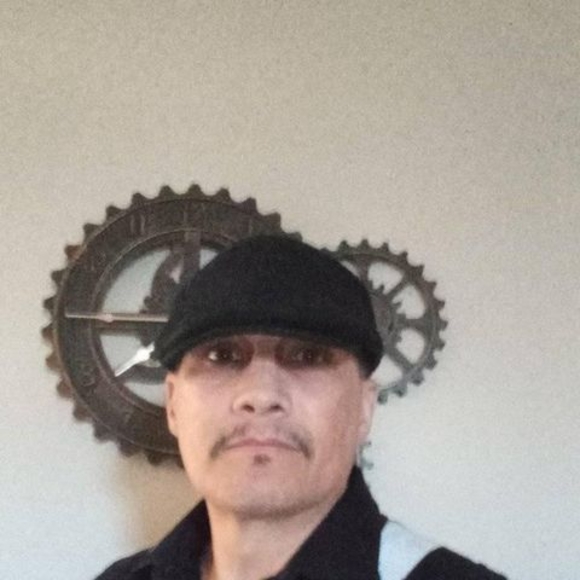 Profile Picture of Daniel Mathews (@ddm011778) on Poshmark