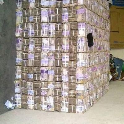 Profile Picture of Michael Akande (@michaelakande6) on Twitter