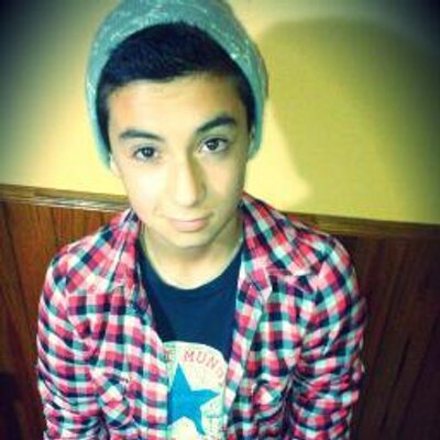 Profile Picture of Brandon Toledo (@brandontoledo9) on Twitter