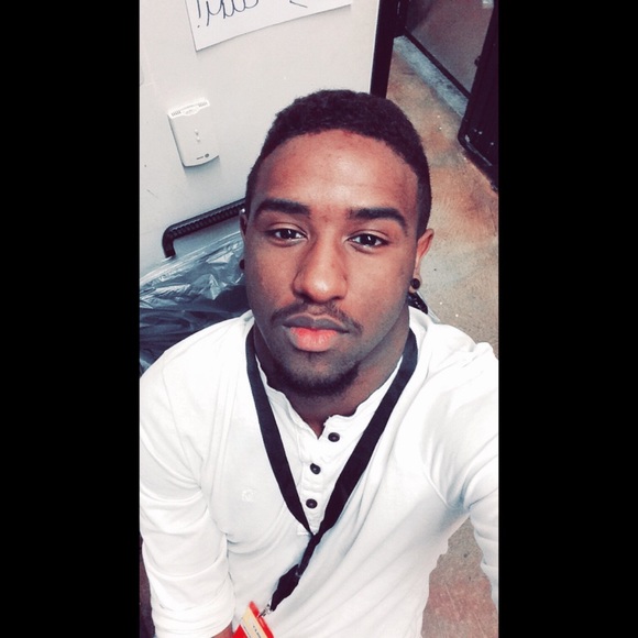 Profile Picture of Kendel Mcpheeters (@kendelmac) on Poshmark