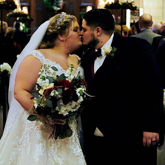 Profile Picture of Taylor Richards (@trichards34) on Poshmark