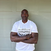 Profile Picture of Curtis Hendrix (@CurtisHendrix11) on Youtube