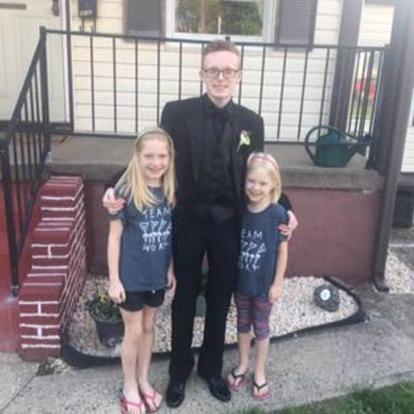 Profile Picture of Justin Afflerbach (@meaboe) on Poshmark