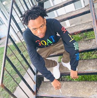 Profile Picture of Dee Cary (@dickkeydric.cary.79) on Facebook