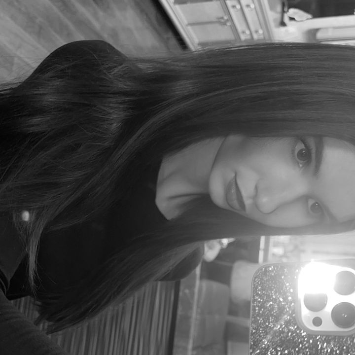 Profile Picture of lilia (@lilkgl) on Tiktok