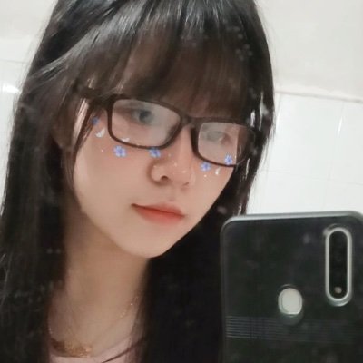 Profile Picture of Minh Châu (@Baekhyun520Rose) on Twitter