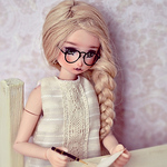 Profile Picture of Katalin Szab?-Varga (@U N N I E D O L L S) on Flickr