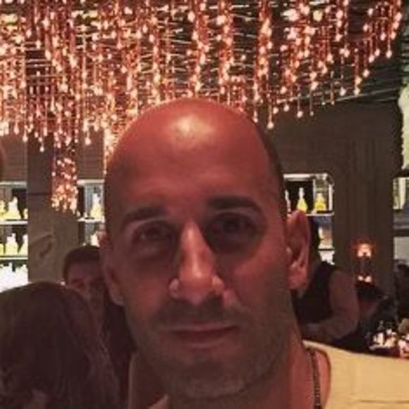 Profile Picture of Michael Mellis (@jimmy11873) on Poshmark