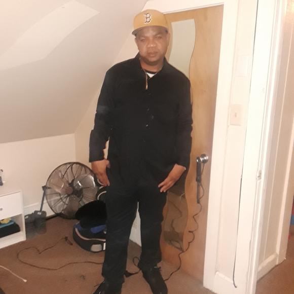 Profile Picture of Jermaine Foster (@jermainefost777) on Poshmark