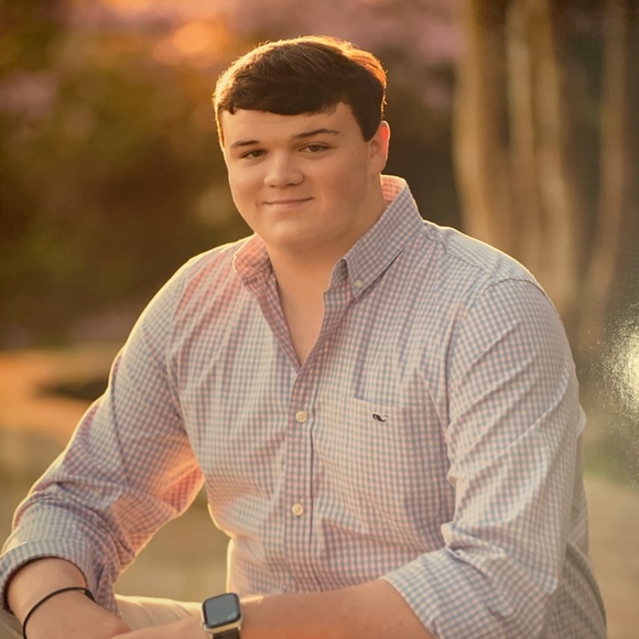 Profile Picture of Garrett Lacy (@garrettlacy305) on Poshmark