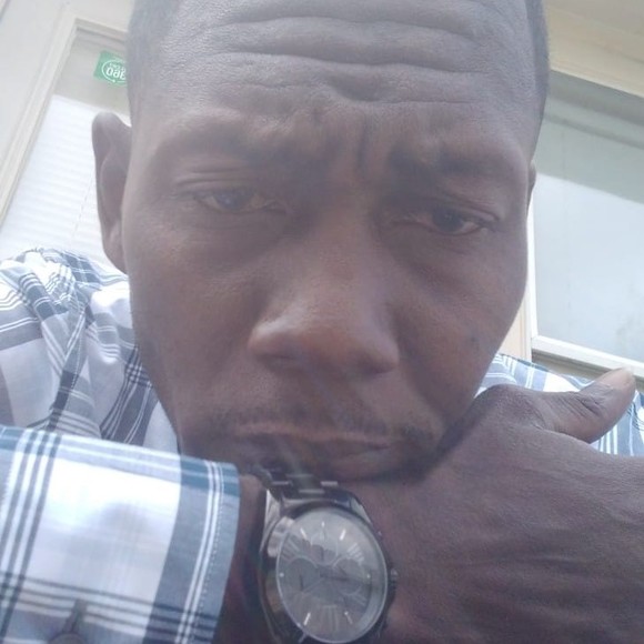 Profile Picture of Bruce Joseph (@bruce_joseph) on Poshmark