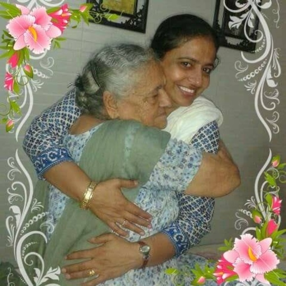 Profile Picture of Sumandeep Lally (@sumansukh) on Poshmark