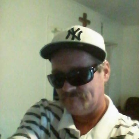 Profile Picture of Kenneth King (@kennethking6900) on Poshmark