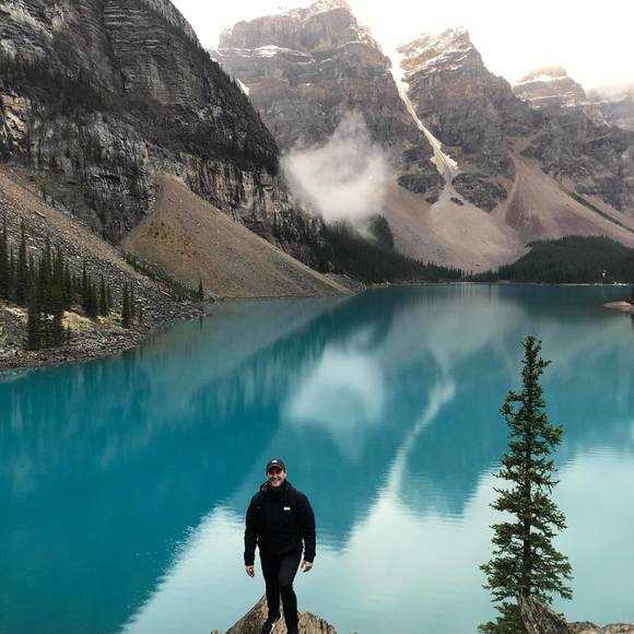 Profile Picture of Scott Cornell (@scornell16) on Poshmark