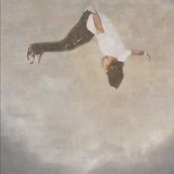 Profile Picture of Julian Navarro (@julian11s) on Poshmark