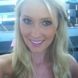 Profile Picture of Heather Monk (@heathrmonk) on Twitter