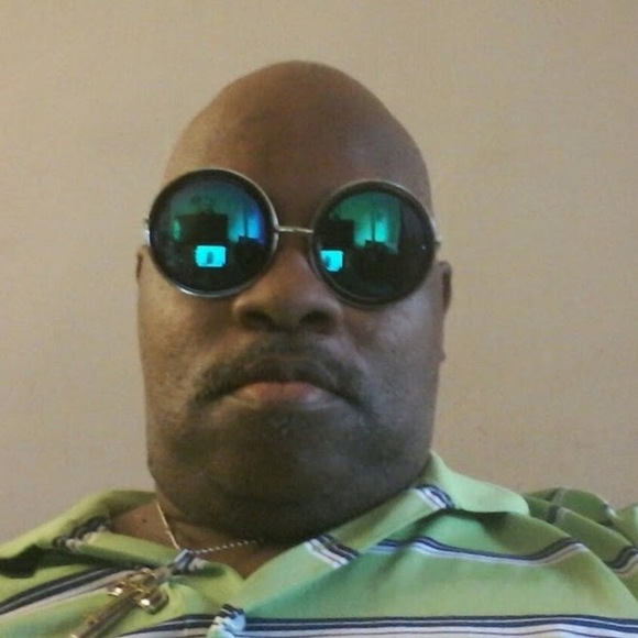 Profile Picture of Chrome Neelson (@dieglorious) on Poshmark