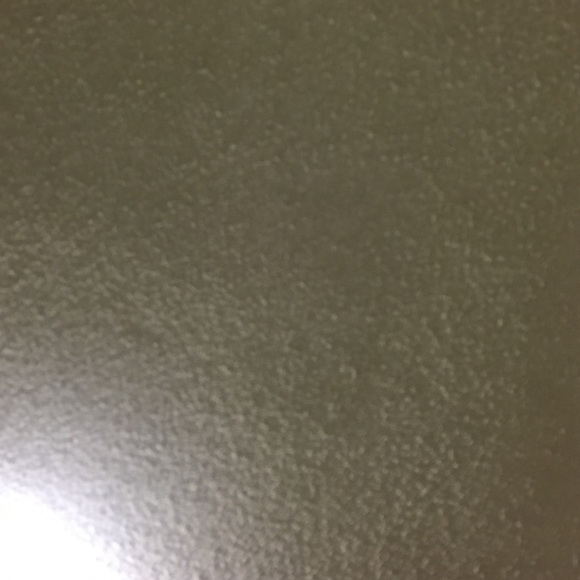 Profile Picture of Rod Rod (@ridrigeaw) on Poshmark