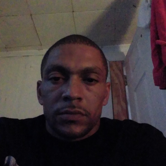 Profile Picture of Keith Epps (@keithepps) on Poshmark