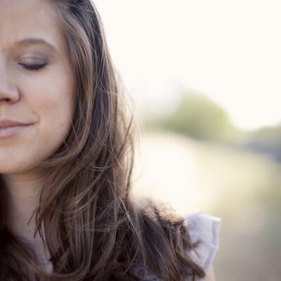 Profile Picture of Emily Main (@emilymainphoto) on Twitter