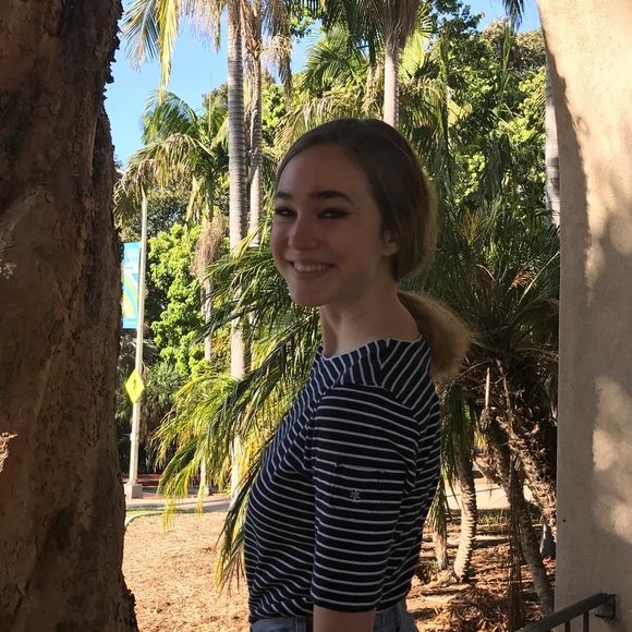 Profile Picture of Alex Perkins (@octaytay) on Poshmark